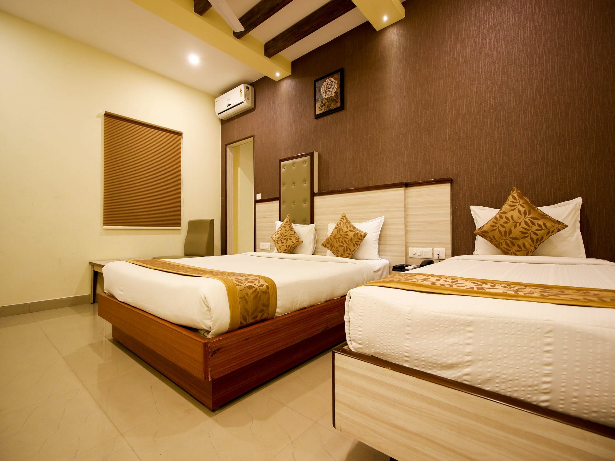 โอโย 6960 เกนคีรี Hotel บังกาลอร์ ภายนอก รูปภาพ